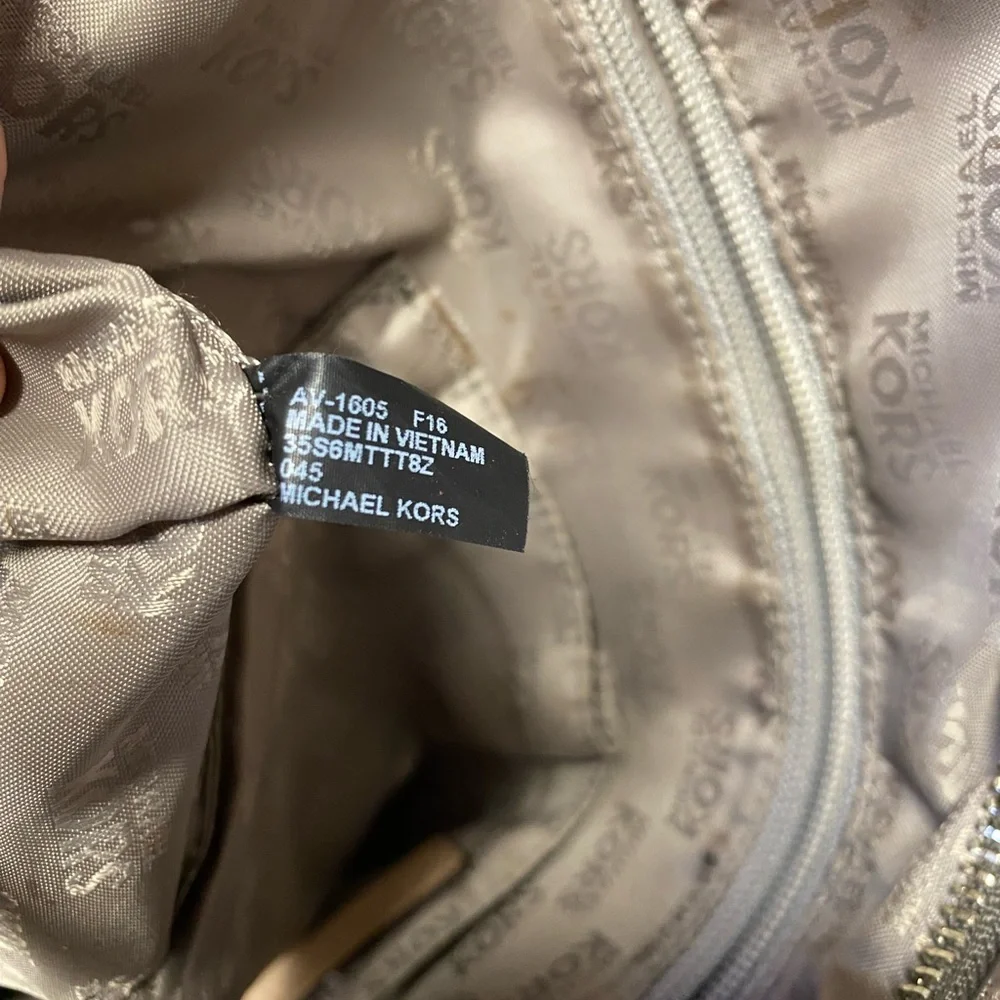 Michael Kors Jey Set Logo Metallic Shiny Silver‎ Tote with Tan Handles